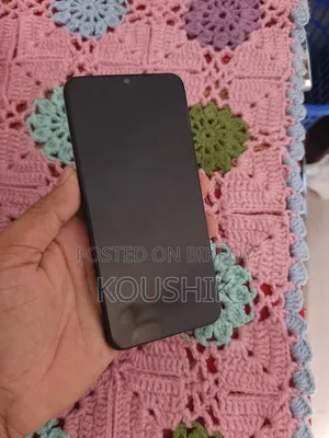 Vivo Y18 128 GB Bronze