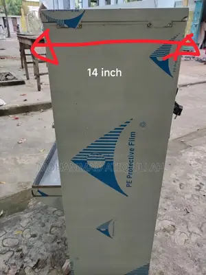 ওয়াটার ডিসপেন্সার
