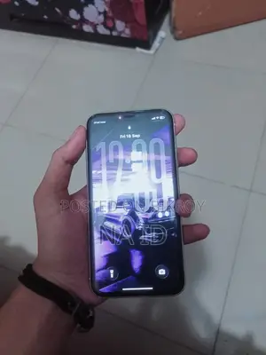 Apple iPhone 11 64 GB White