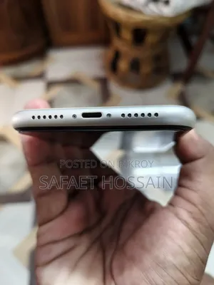Apple iPhone 11 128 GB White