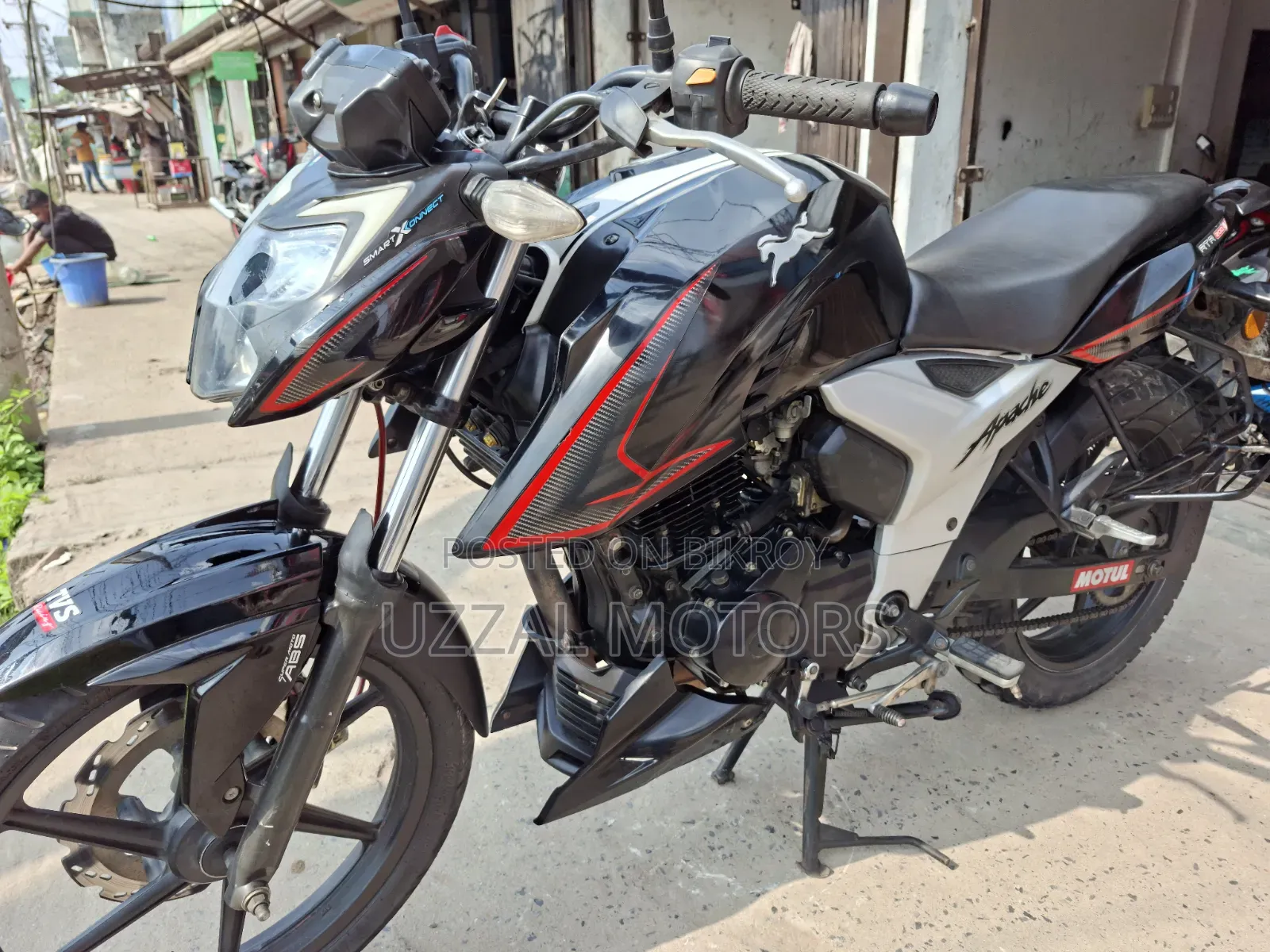 টিভিএস অ্যাপাচি আরটিআর ১৬০ ৪ভি ২০২১ ব্ল্যাক