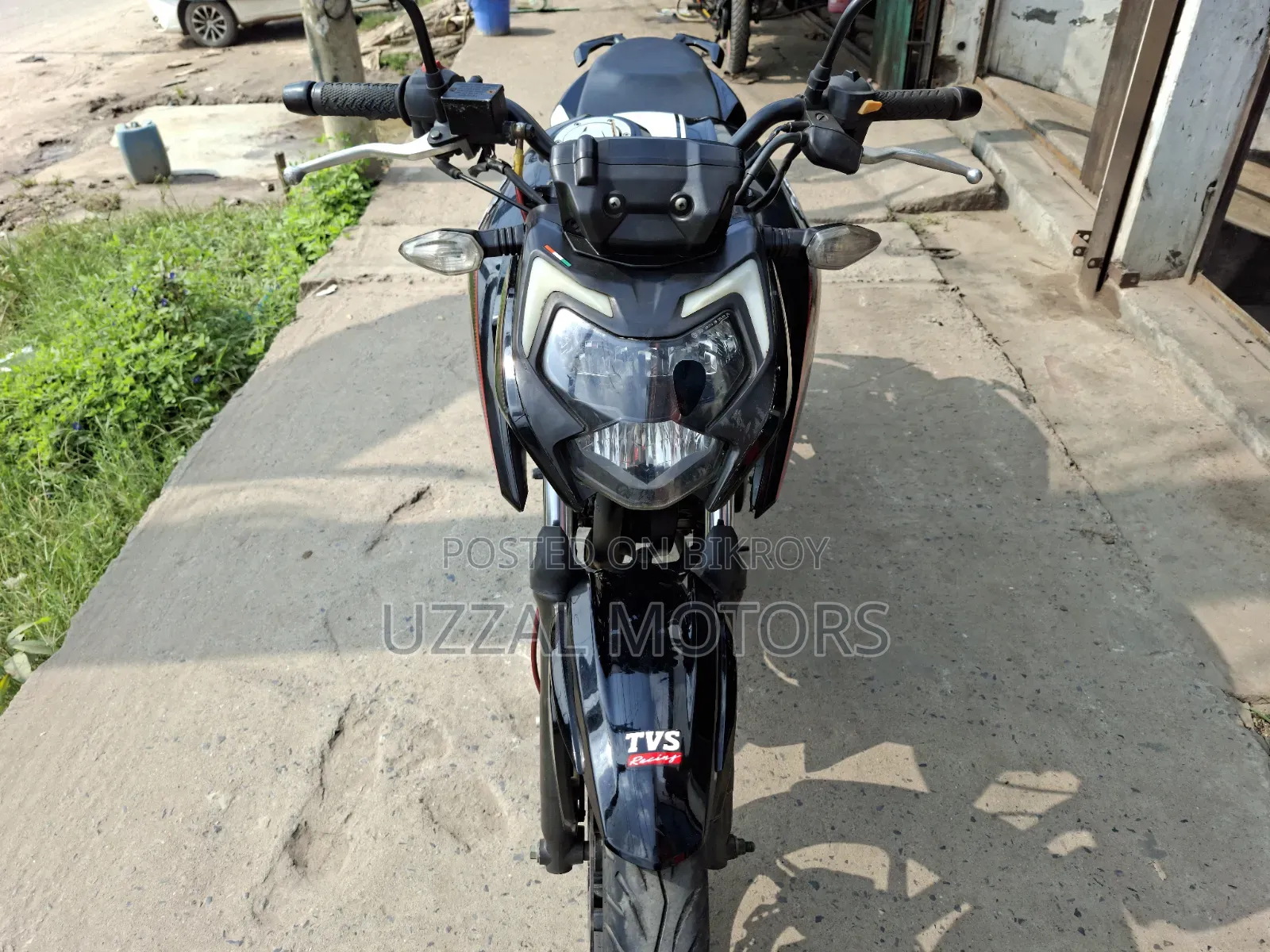 টিভিএস অ্যাপাচি আরটিআর ১৬০ ৪ভি ২০২১ ব্ল্যাক