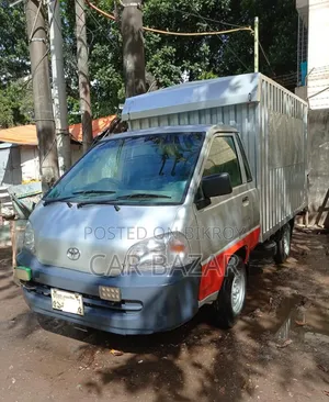 Toyota Km70 Delivery Van 2004 Engine