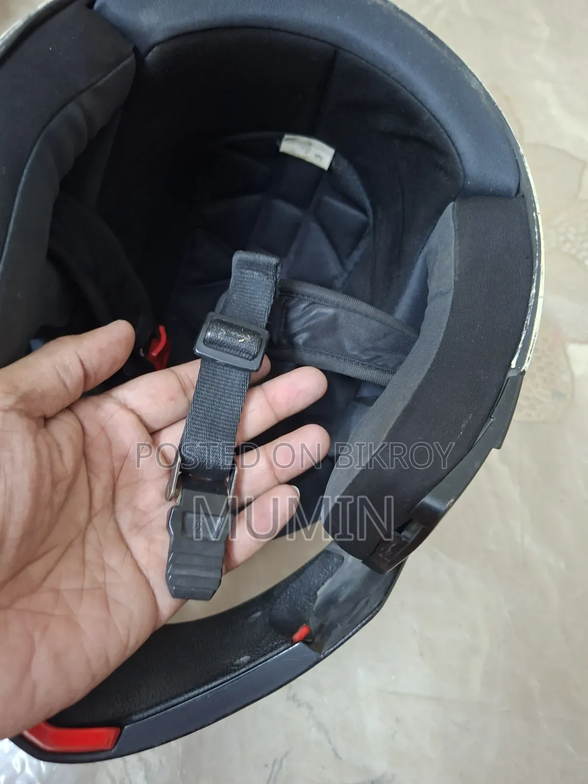 ভেগা হেলমেট