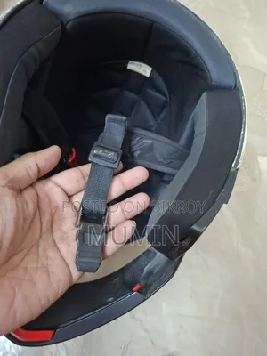 ভেগা হেলমেট