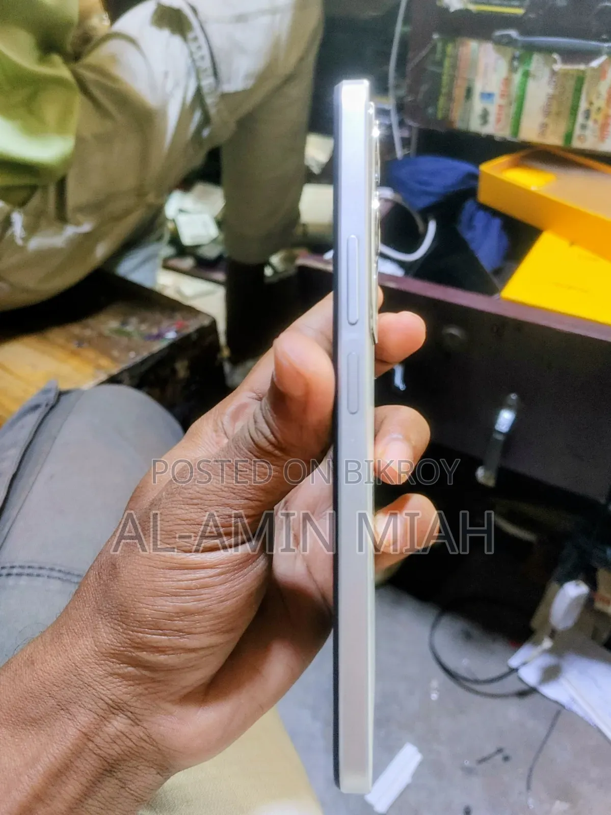 Realme P3 Pro 256 GB White