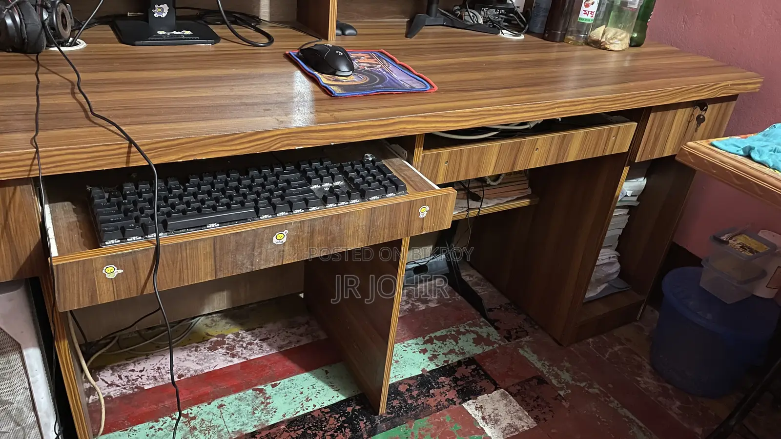 Computer Table (কম্পিউটার টেবিল)