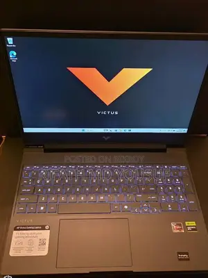 Laptop HP Victus 15 16GB AMD Ryzen 7 SSD 512GB