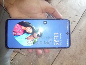 Infinix Hot 50i ১২ জিবি হোয়াইট