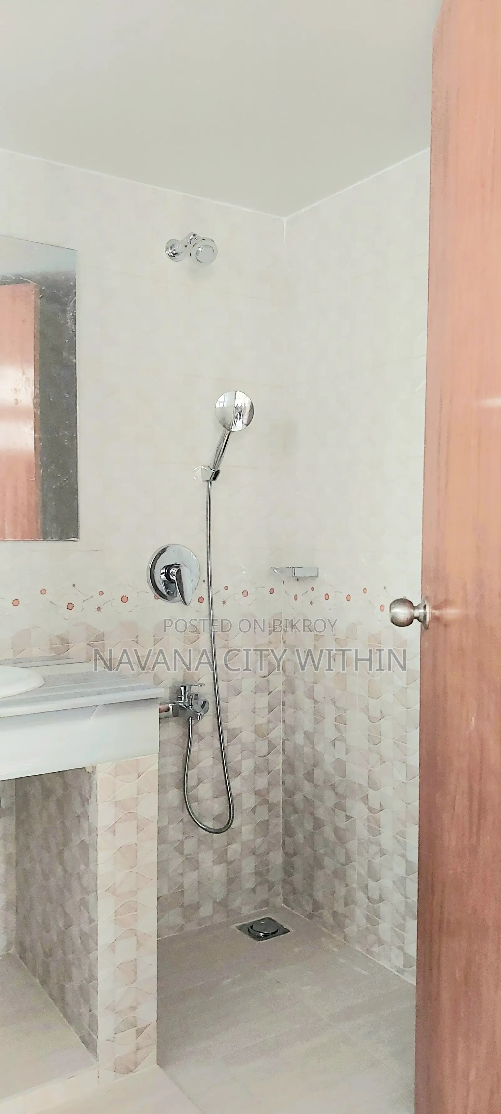 নাভানা রিয়েল এস্টেট, মিরপুর-এ ৩ বেডরুমের অ্যাপার্টমেন্ট বিক্রয়ের জন্য