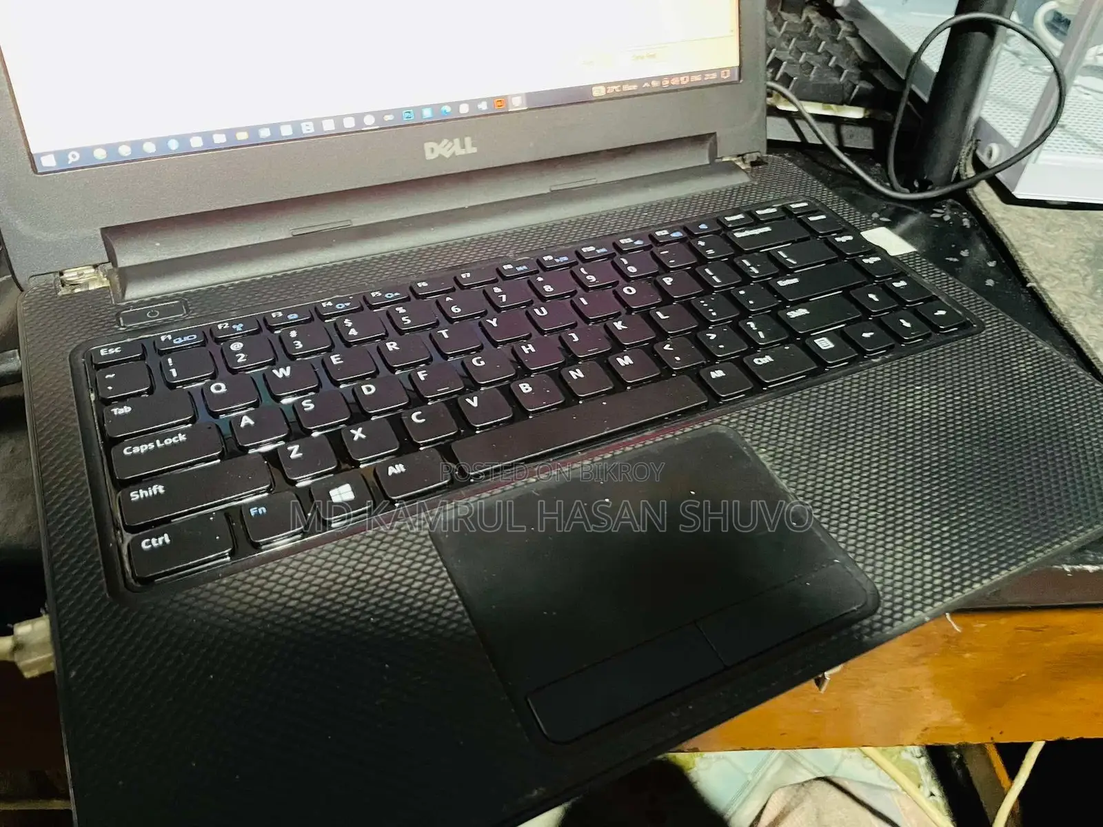 Dell Inspiron 3443 Laptop 6GB Intel Core i3 HDD+SSD 512GB