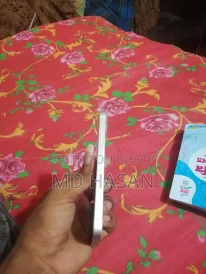 অ্যাপল আইফোন ১২ ১২৮ জিবি গোল্ড