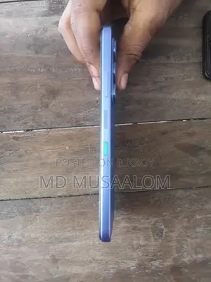 ইনফিনিক্স হট ৬০আই ২৫৬ জিবি ব্লু