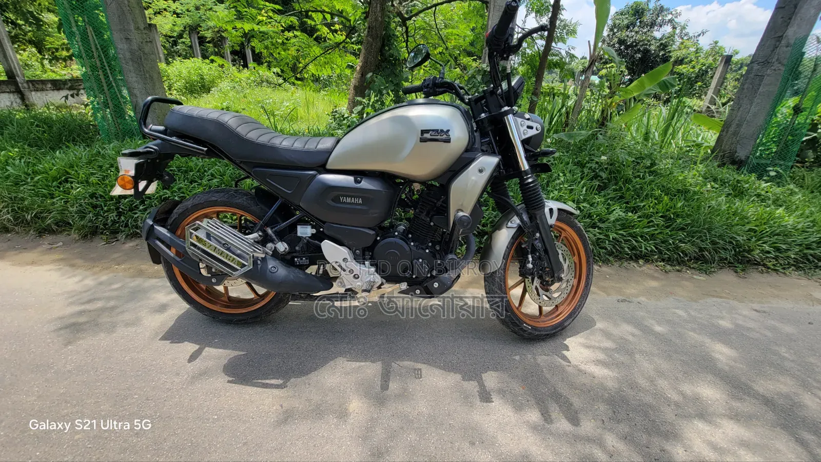 Yamaha FZ-X 2025 Gray