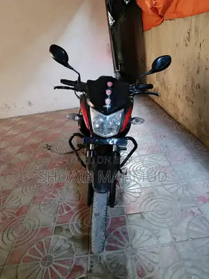 হিরো হাংক ২০১৮ ব্ল্যাক