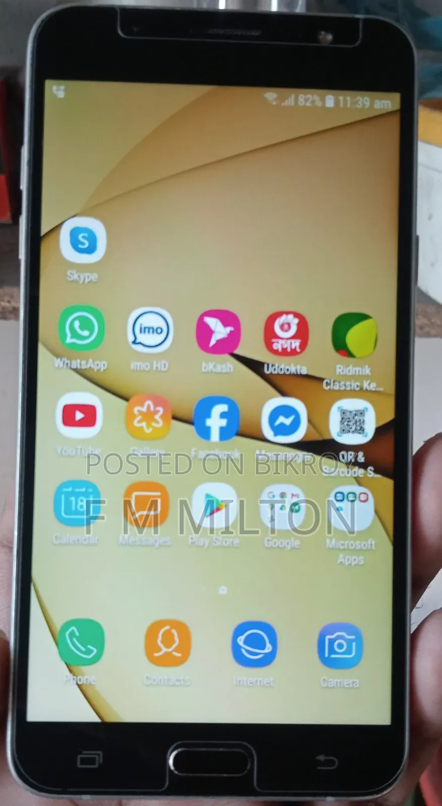 Samsung Galaxy J7 16 GB Black