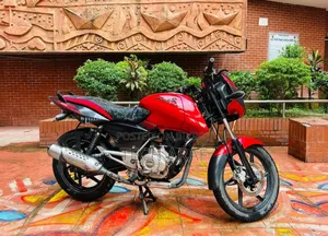 Bajaj Pulsar 150 2015 Red