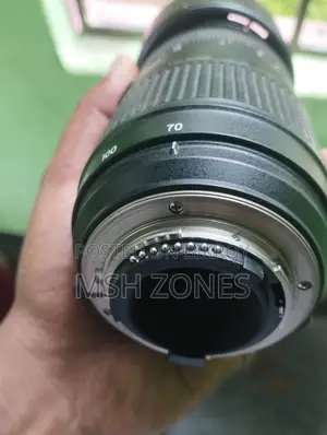 টমরন এএফ ৭০-৩০০মিমি এফ/৪-৫.৬ ডি এলডি ম্যাক্রো ১:২