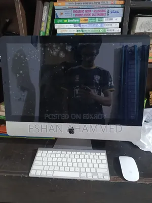 Apple iMac 21.5” | Original Apple Keyboard & Mouse Included