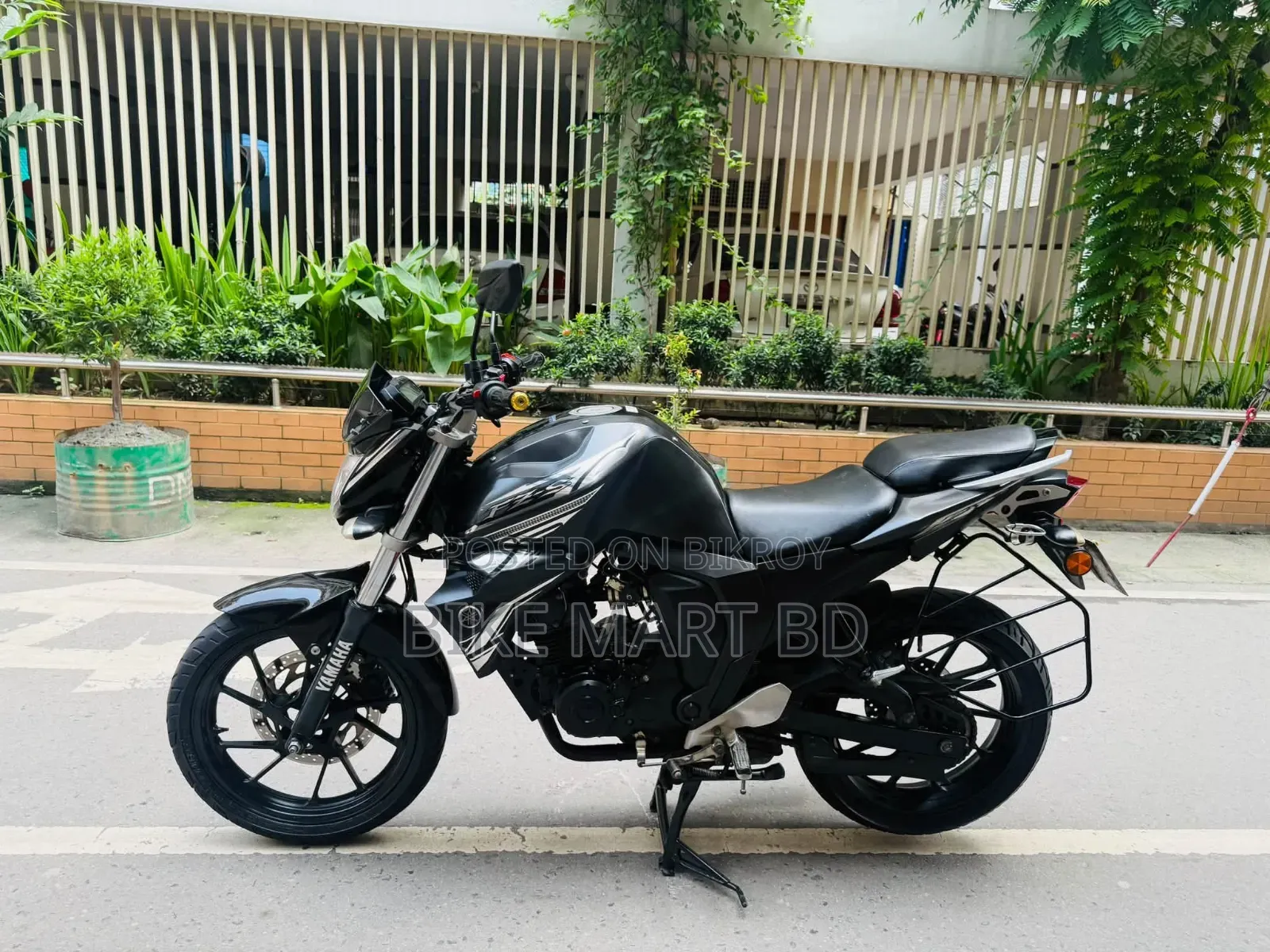 Yamaha FZS V2 2021 Black