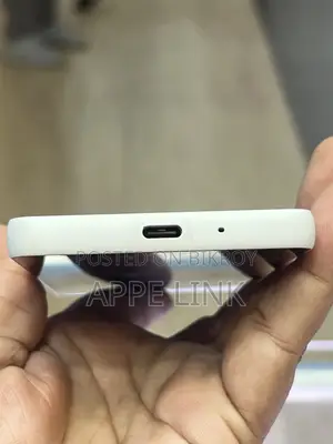 Sony 128 GB White