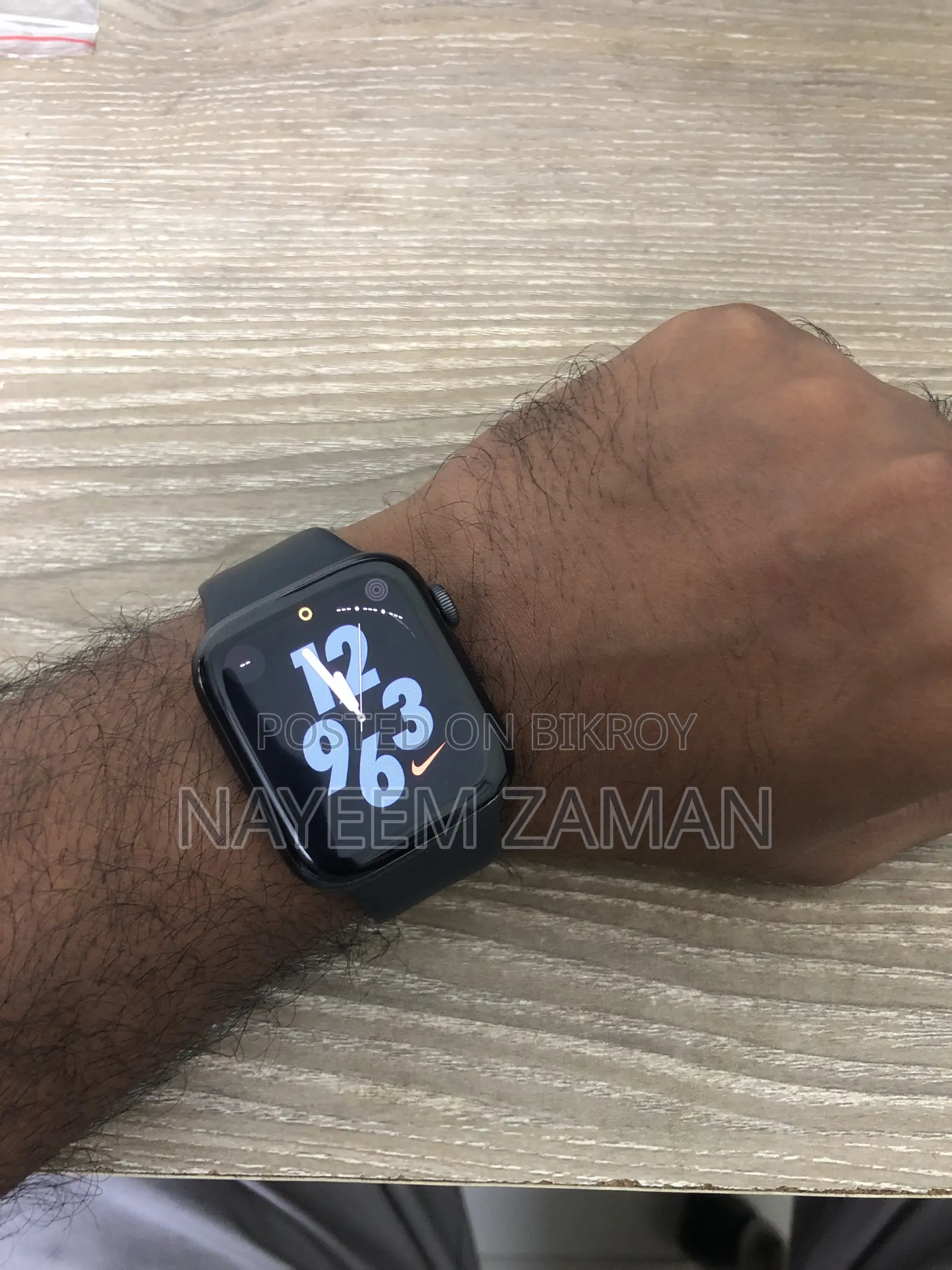Apple Watch SE Series 44mm 32gb