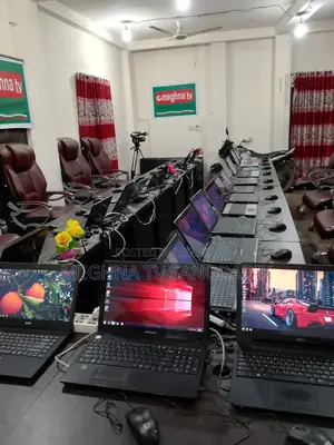 ল্যাপটপ হুয়াওয়ে ৮জিবি এএমডি রাইজেন এসএসডি ৫১২জিবি