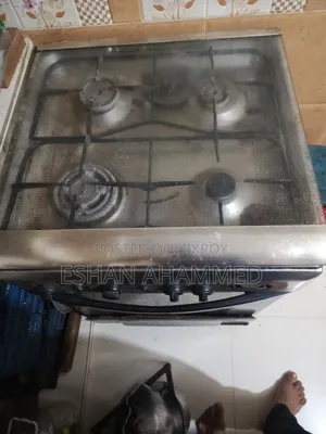 2-in-1 Gas Cooker With Built-in Oven