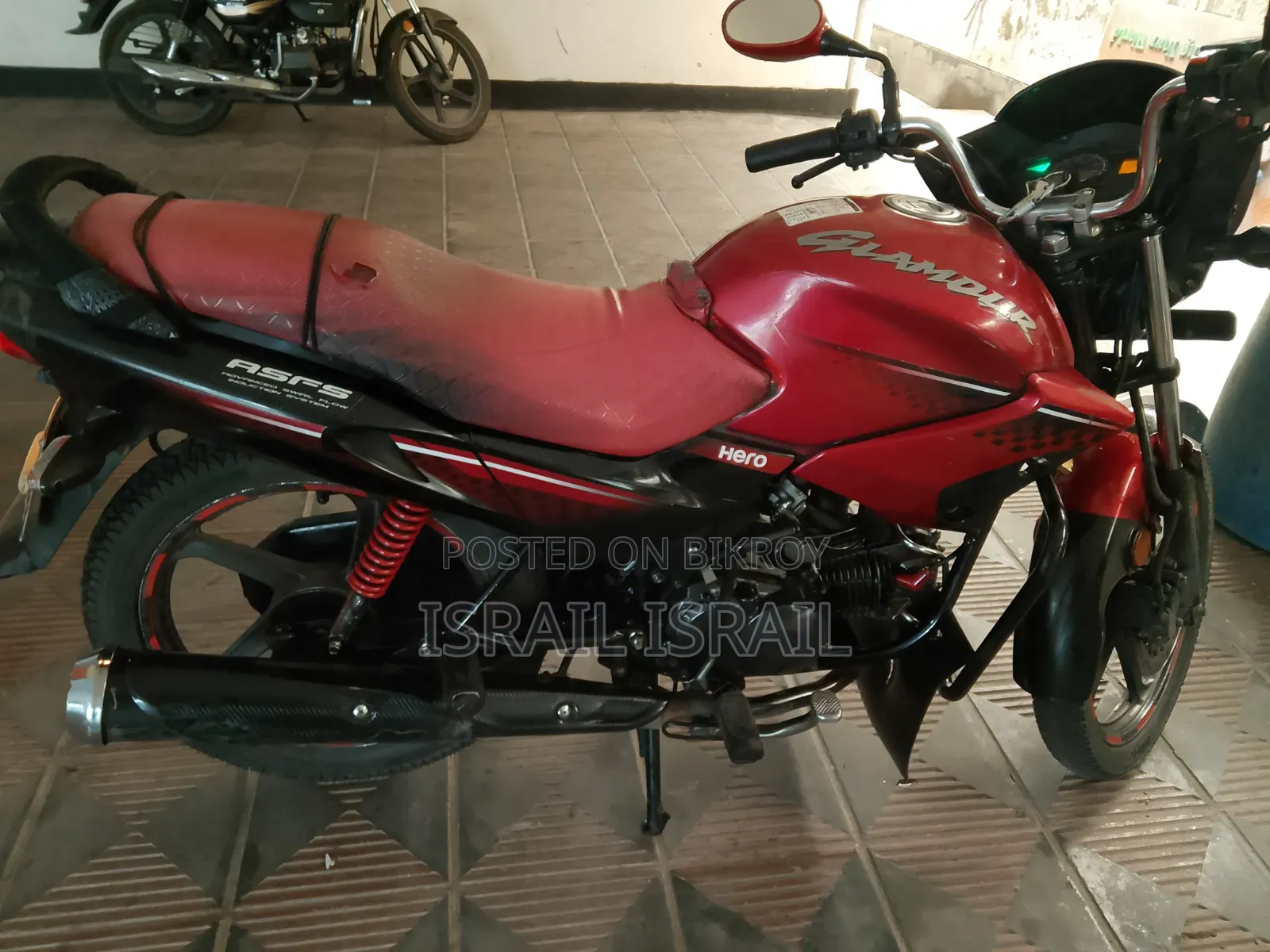 Hero Glamour 2018 Red