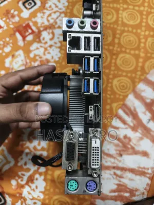 এএমডি রাইজেন ৩ ২২০০জি + গিগাবাইট জিএ-এ৩২০এম-এস২এইচ ভি২ মাদারবোর্ড (কম্বো)