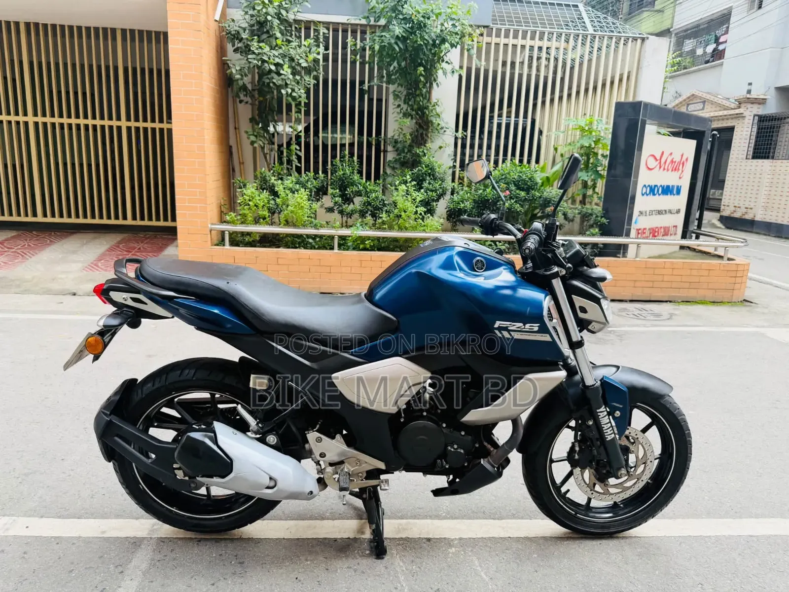 Yamaha FZS V3 2023 Blue