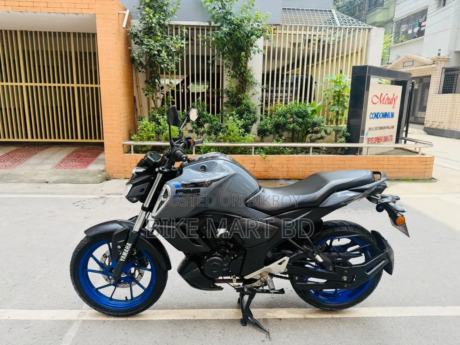 Yamaha FZS V3 2024 Gray