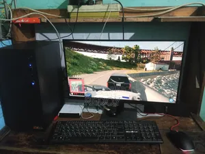 Desktop Computer 8GB Intel Core i5 SSD 256GB