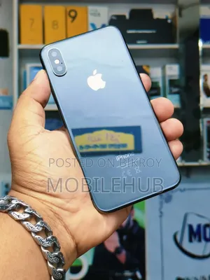 অ্যাপল আইফোন এক্সএস ৬৪ জিবি ব্ল্যাক