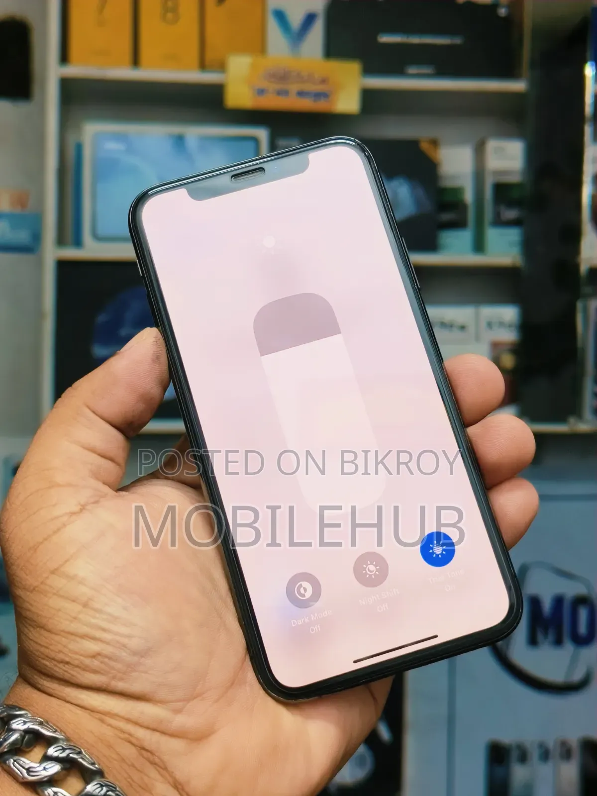 অ্যাপল আইফোন এক্সএস ৬৪ জিবি ব্ল্যাক