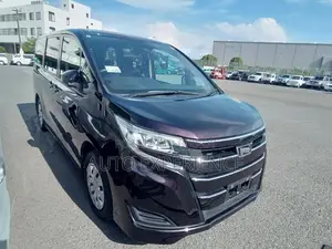 Toyota Noah 2.0 Four-Wheel Drive (8 Seater) 2021 Black