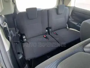 Toyota Noah 2.0 Four-Wheel Drive (8 Seater) 2021 Black