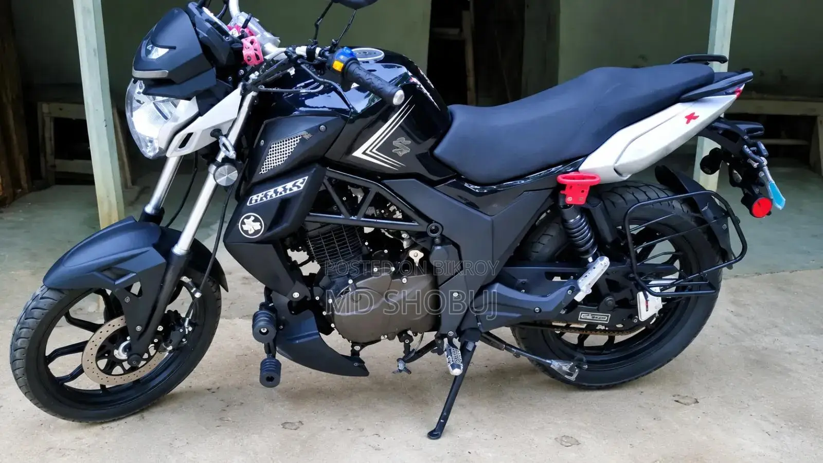 Hero Xtreme 160R 2023 Black
