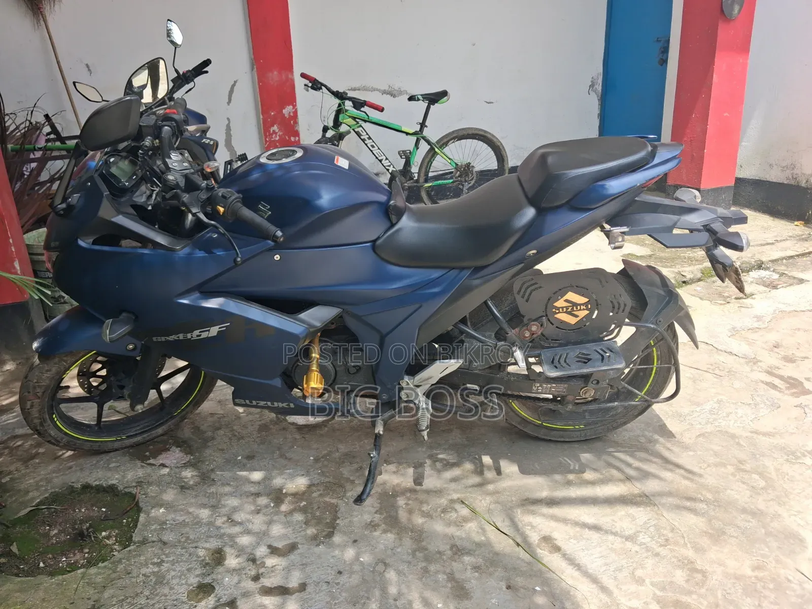 সুজুকি গিক্সার এসএফ ২০২৩ নীল