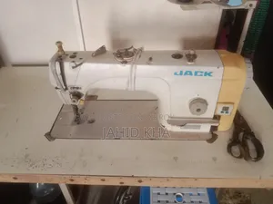 জ্যাক শার্পো মোটর সেলাই মেশিন
