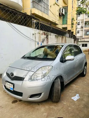Toyota Vitz 1.0 FWD 5dr 2008 Silver