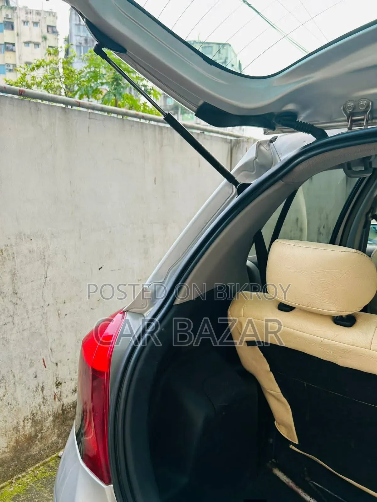 Toyota Vitz 1.0 FWD 5dr 2008 Silver