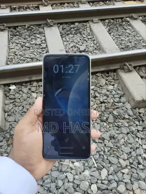Walton ORBIT Y72 64 GB