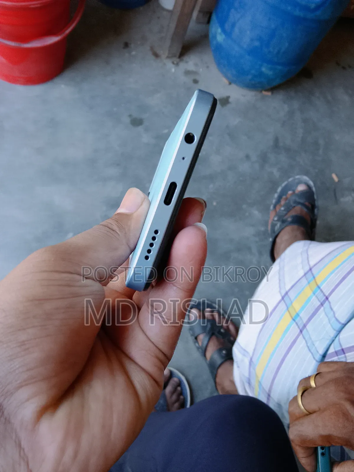 Vivo Y19s 128 GB Blue