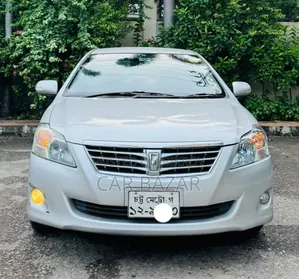 Toyota Premio 1.5 Two-Wheel Drive 2012 Silver