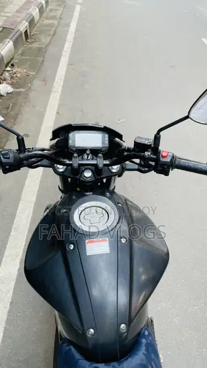 Suzuki Gixxer 2023 Gray