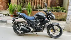 Suzuki Gixxer 2023 Gray