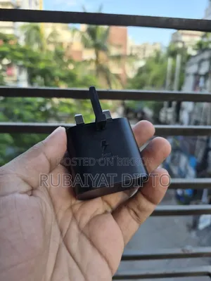Samsung 25W USB-C Power Adapter (3 Pin)