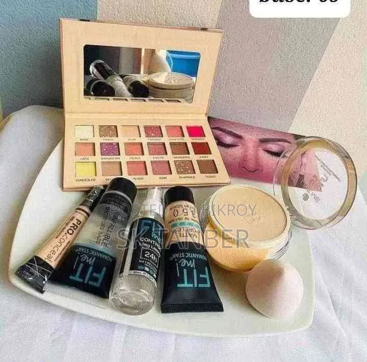 Make Up Combo