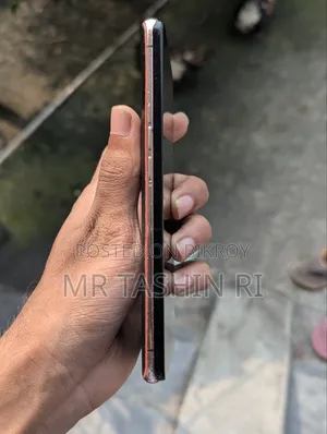 অপ্পো ফাইন্ড এক্স২ প্রো ৫১২ জিবি কালো
